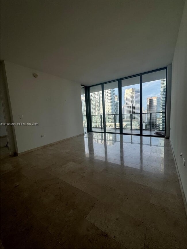 Building Photo - 88 SW 7th St