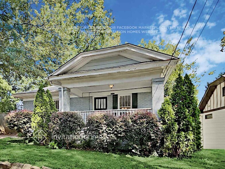 Primary Photo - 142 Dahlgren St SE