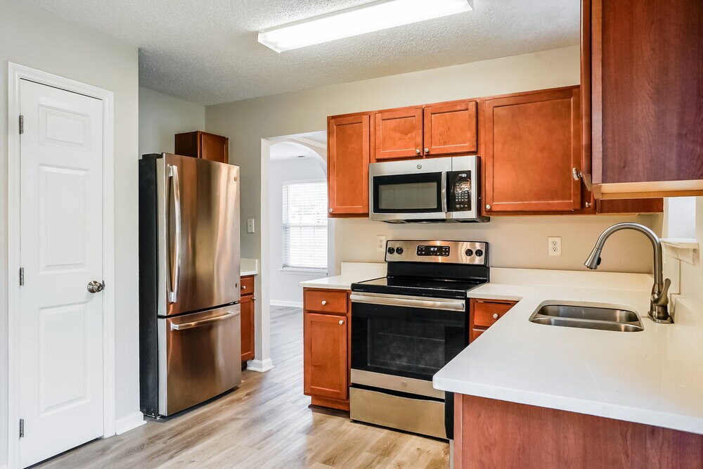 Building Photo - 4409 Cobble Creek Ln