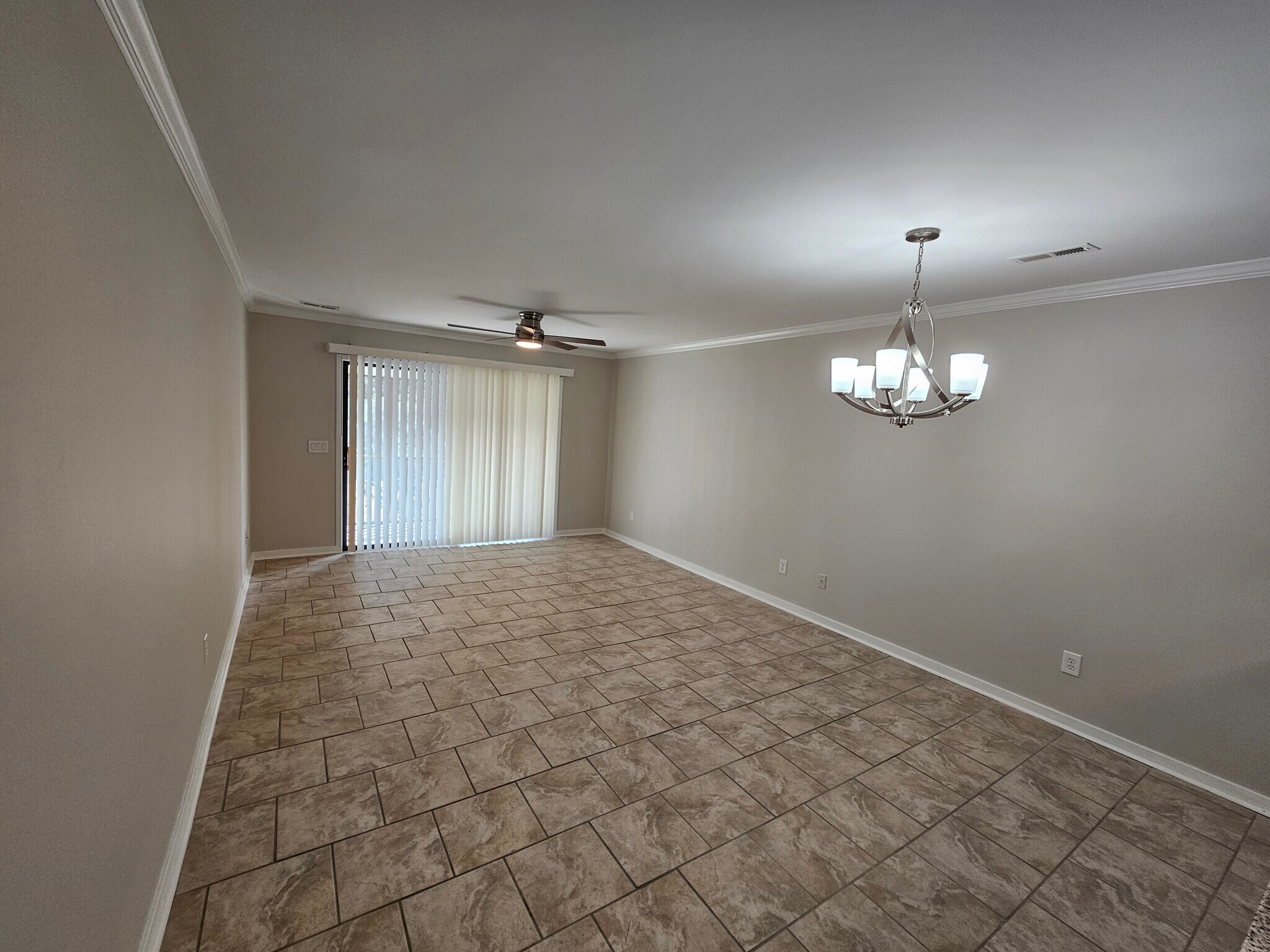 Building Photo - 1507 Military Cutoff Rd