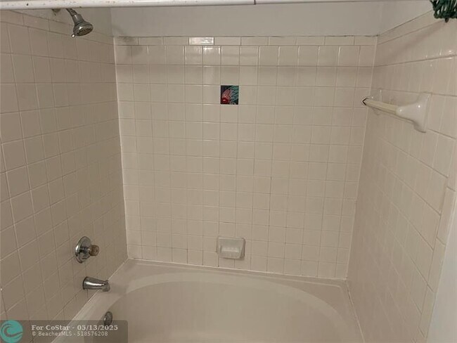 Building Photo - 1705 Palm Cove Blvd