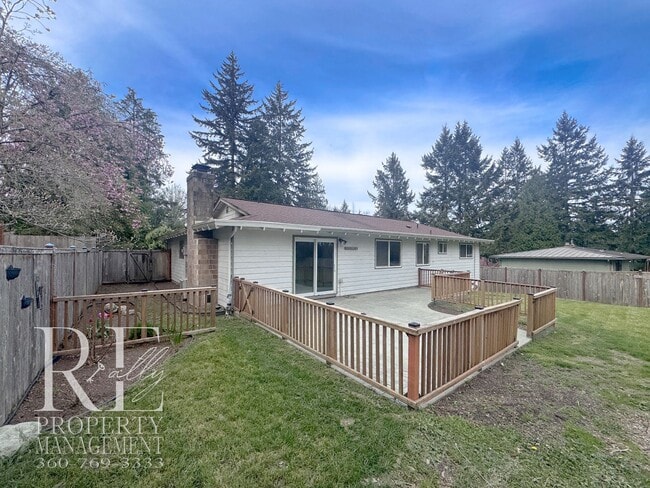 Building Photo - Bright & Spacious Single-Level Home with Dual Living Areas