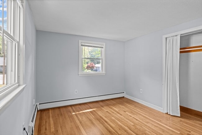 Building Photo - 330 Swains Pond Ave