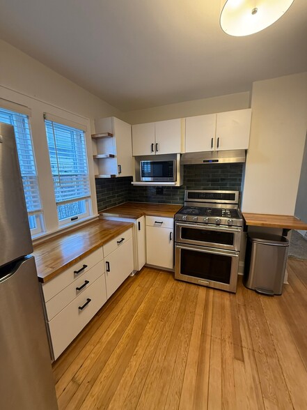 Kitchen - 2152 N 63rd St