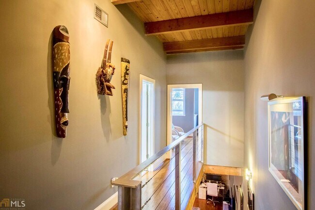 Building Photo - 205 Walker St SW