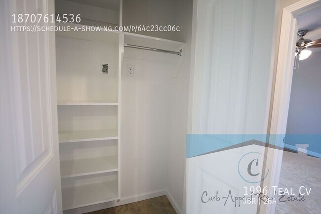 Building Photo - 1996 Teal Cv