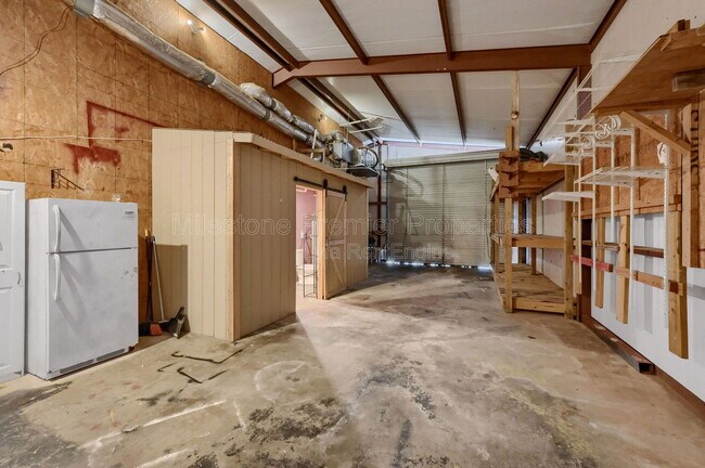 Building Photo - 362 Fisherman Rd