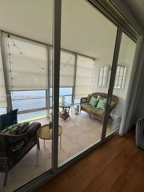 Building Photo - 1175 Miami Gardens Dr