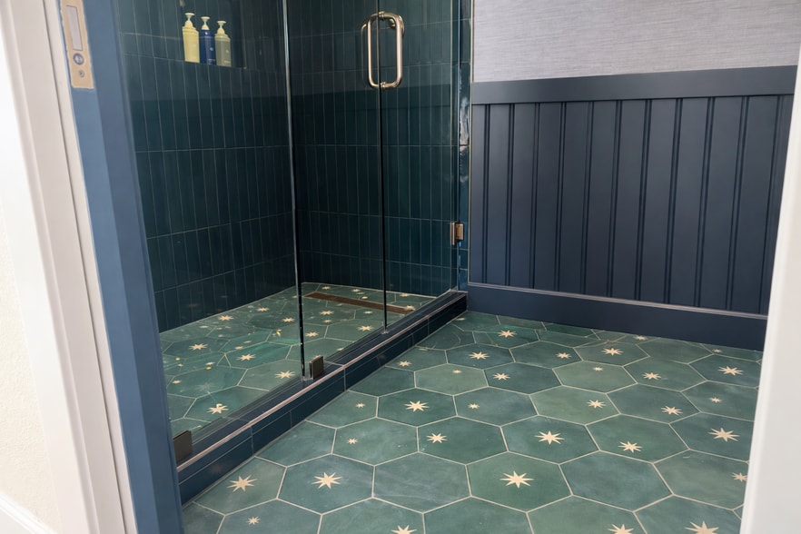 Building Photo - 180 Deer Run