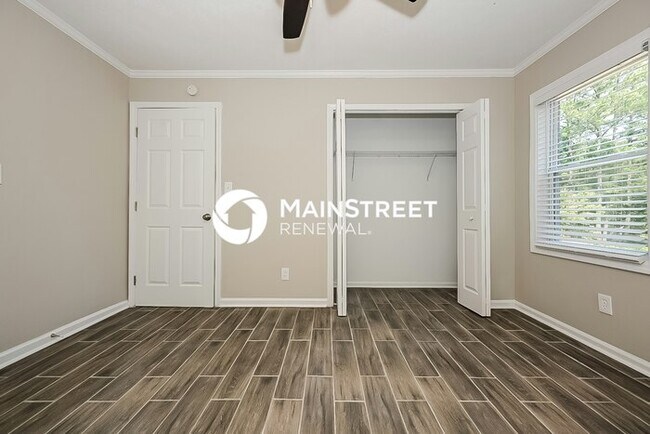Building Photo - 3 Bedroom Pet-Friendly Home in McDonough, GA with Main Street Renewal