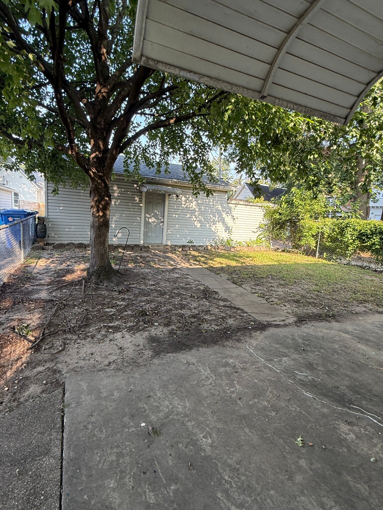 Building Photo - 219 S 19th St