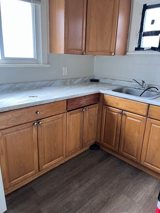 Building Photo - 3-Bedroom Home for Rent in Cleveland – Pet Friendly! Only $1,300
