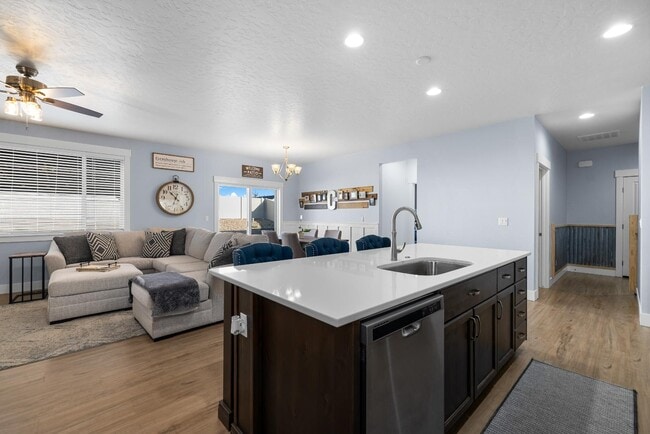 Building Photo - 9030 W Bowie St