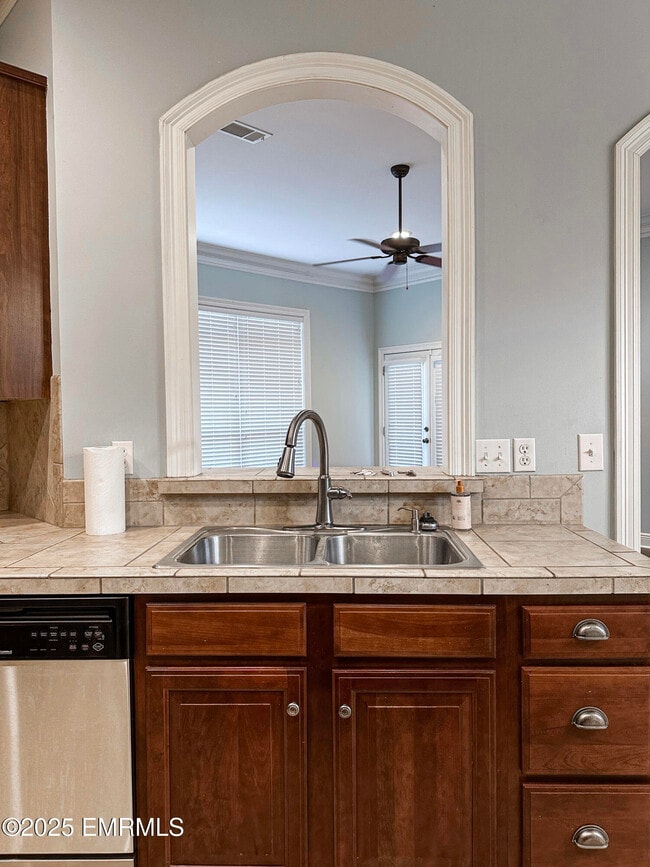 Building Photo - 8316 Ole Cobblestone Dr