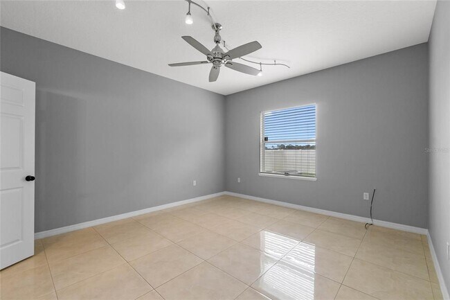 Building Photo - 2545 Hunley Loop