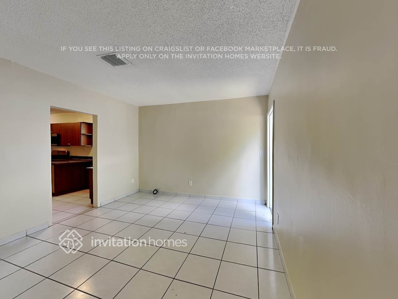Building Photo - 17022 NE 5th Ave