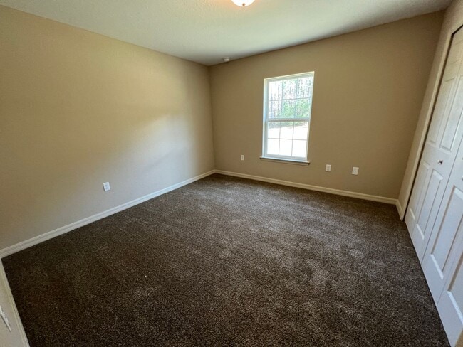 Building Photo - BEAUTIFUL AND BRAN NEW 3BR/2BA home in Ocala!!