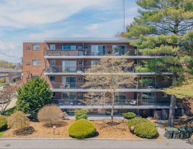Building Photo - 995 Massachusetts Ave