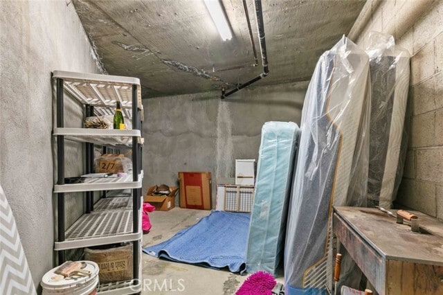 Building Photo - 6939 Greeley St