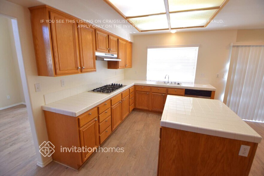 Building Photo - 29112 Wayfarer Ln