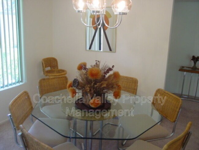 Building Photo - 1800 Paseo Racqueta