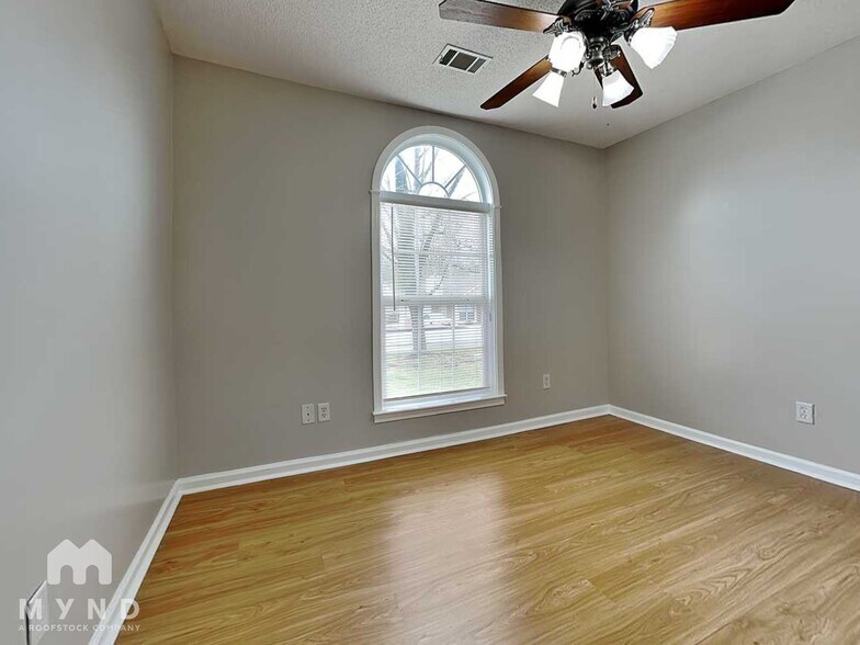 Building Photo - 6491 Gina Agha Cir