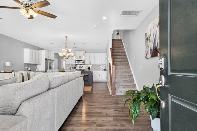 Building Photo - 274 Godwit Dr
