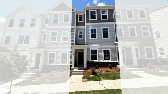 Primary Photo - 3011 Honeymyrtle Ln