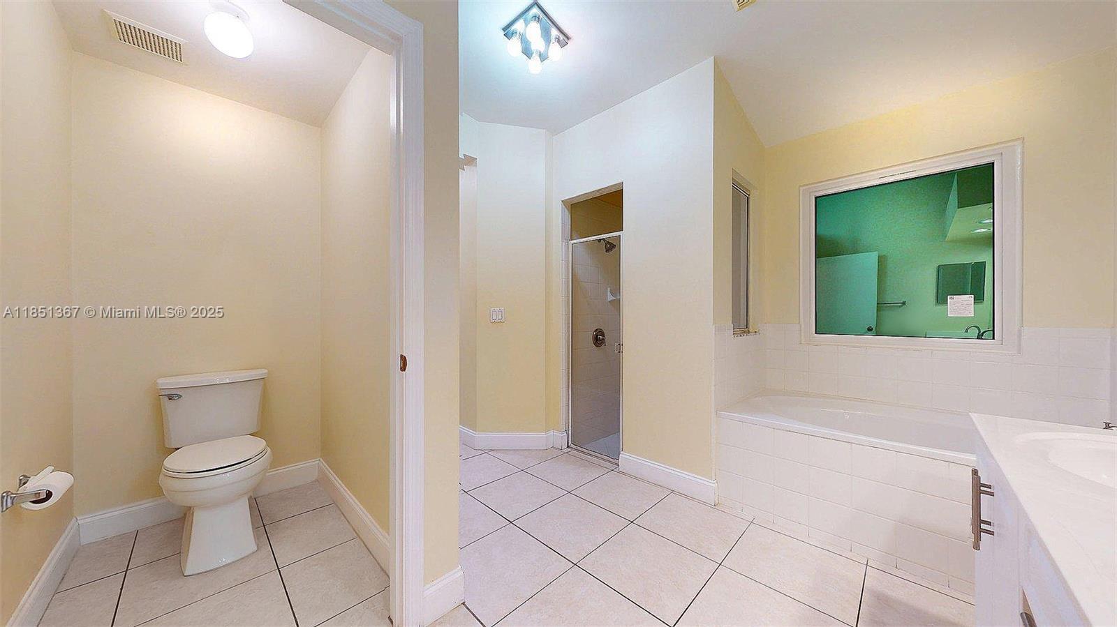 Building Photo - 13524 SW 144th Ter