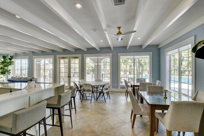 Building Photo - 3606 S Ocean Blvd