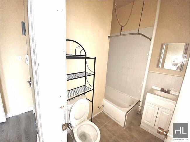 Building Photo - NOSTRAND AVENUE