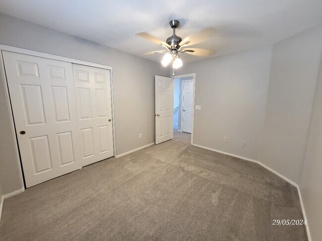 Building Photo - 4095 Sparrow Rock St