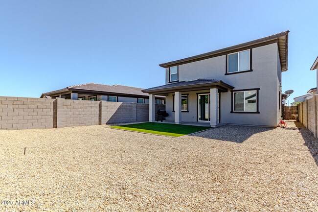 Building Photo - 17478 W Paraiso Ln