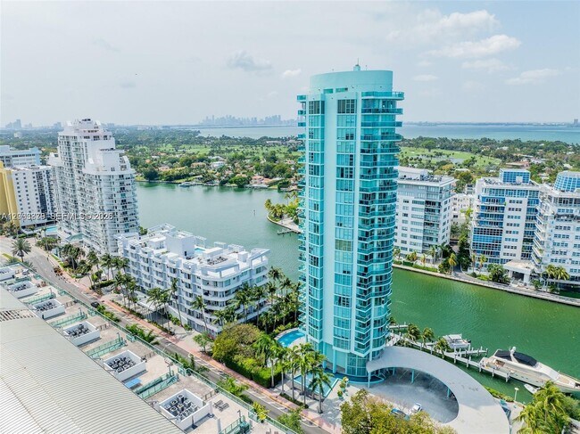 Building Photo - 6000 Indian Creek Dr