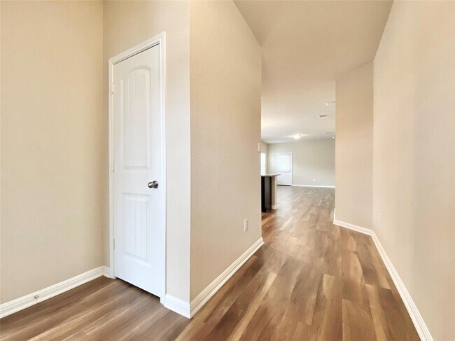 Building Photo - 2937 Bridekirk Dr