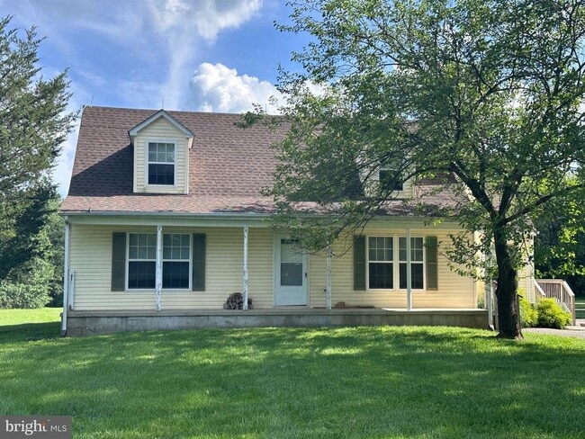 Primary Photo - 225 Rock Rd W