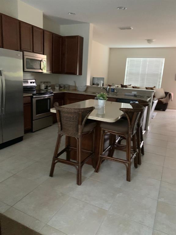 Building Photo - 7843 Hardenton St