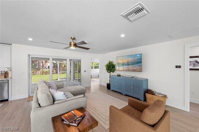 Building Photo - 548 Boulder Dr