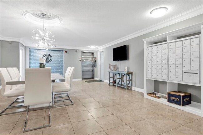 Building Photo - 1439 S Ocean Blvd
