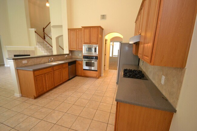 Building Photo - 1123 Winding Creek Pl