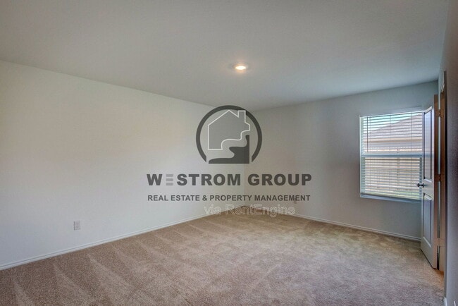 Building Photo - 11831 Arkoma Dr