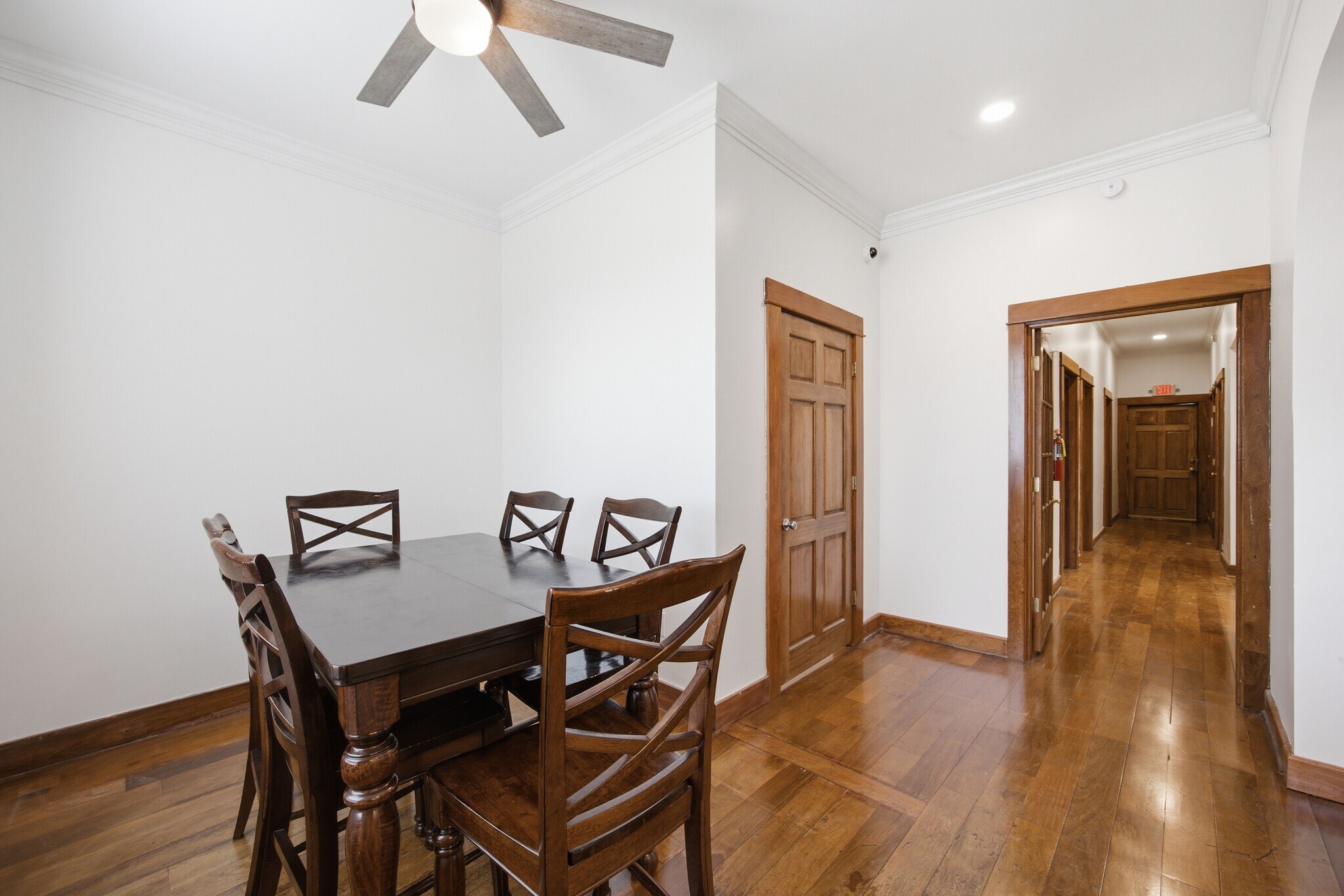 Building Photo - 823 McCallie Ave