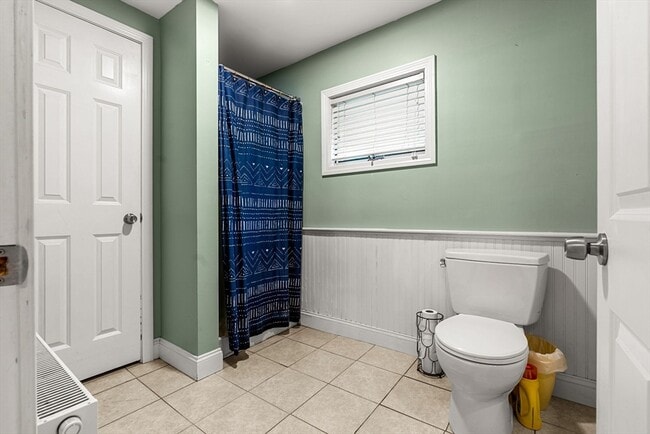 Building Photo - 22 Witham St