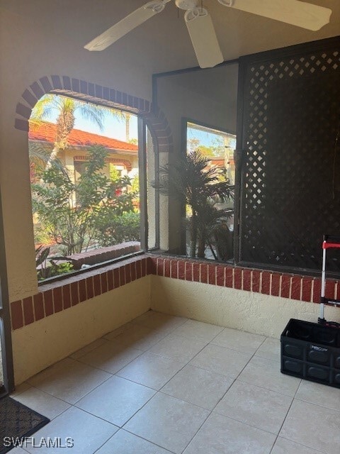 Building Photo - 2093 Pine Isle Ln