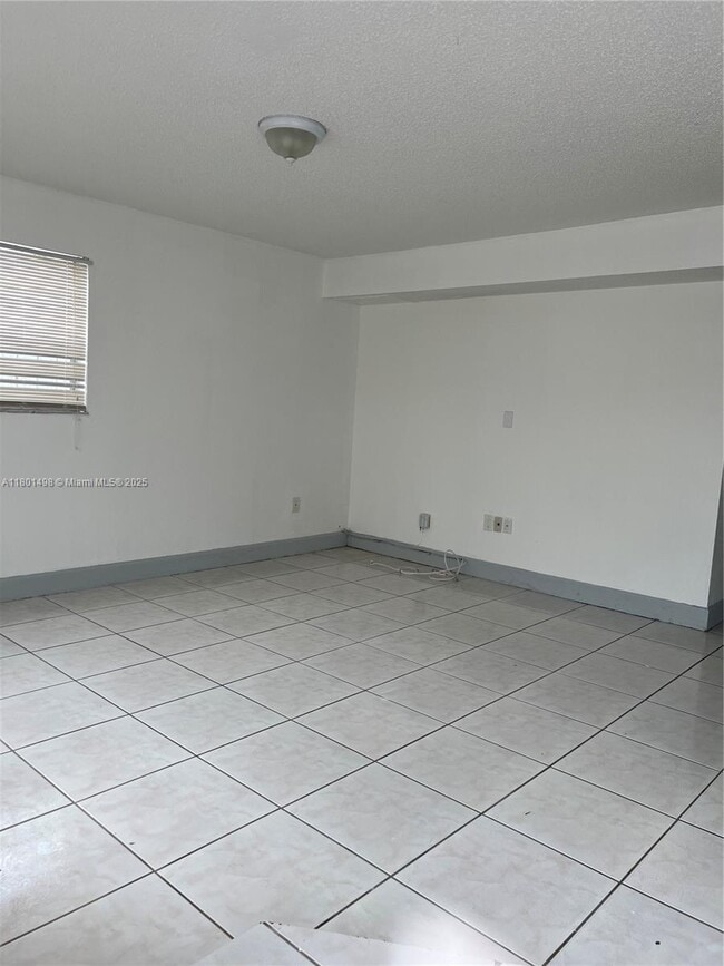 Building Photo - 5067 NW 5th St