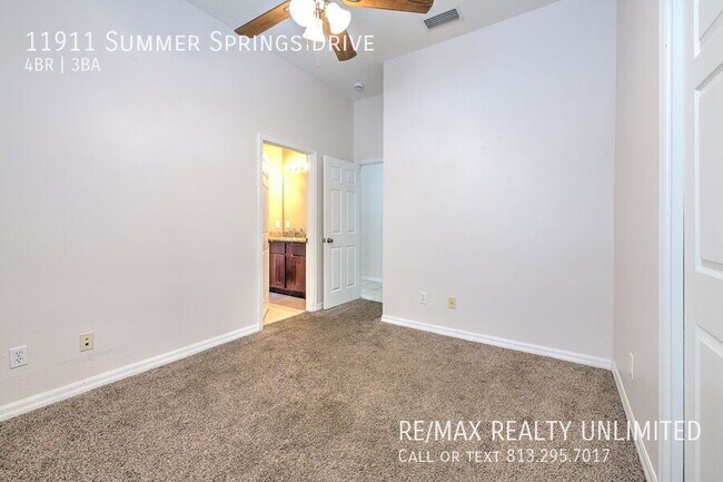 Building Photo - 11911 Summer Springs Dr