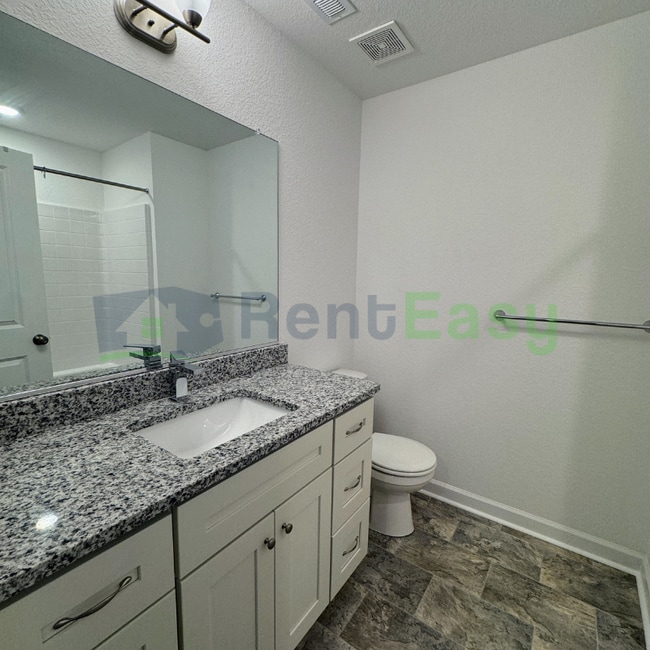 Building Photo - 2414 Trafton Pl