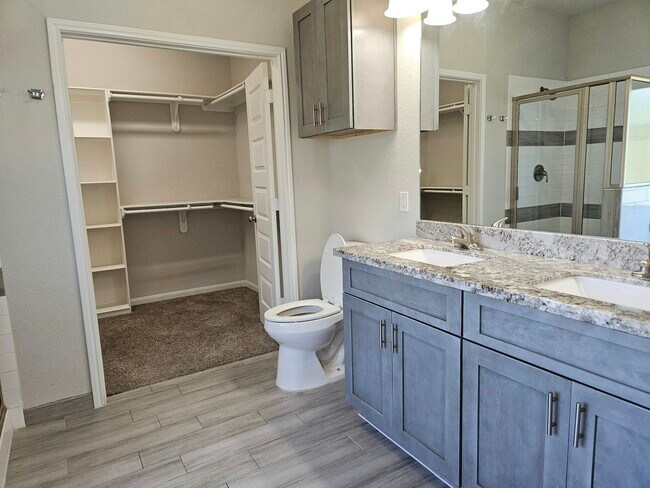 Building Photo - 4801 Wenda St