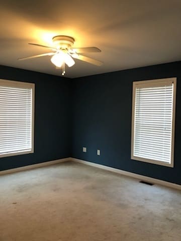 Building Photo - Beautiful Single Family Home