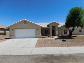 Building Photo - 3 BED 2 BATH IN YUMA EAST!